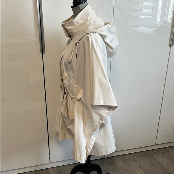 MARLA WYNN Oversized Cream Poncho Hooded Windbreaker Women's Jacket Cape, Size S - Picture 8 of 13